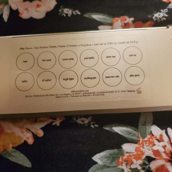 Stila "After Hours" Eyeshadow Palette - Picture 6 of 6